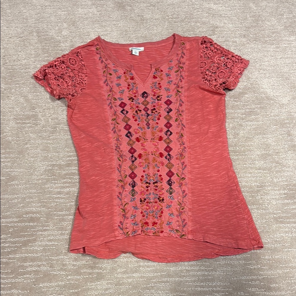 Embroidered Coral Top with Lace Sleeves